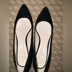 Cole Haan Black suede kitten heel pumps excellent condition